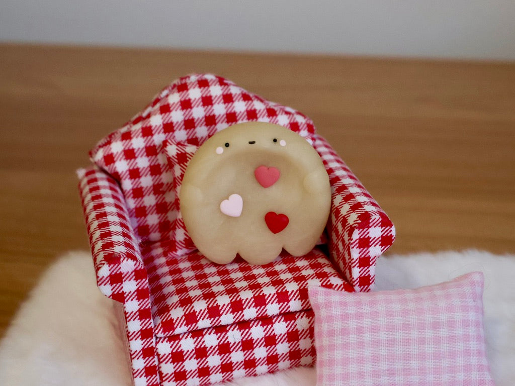 Love Ghostie Worry Stone