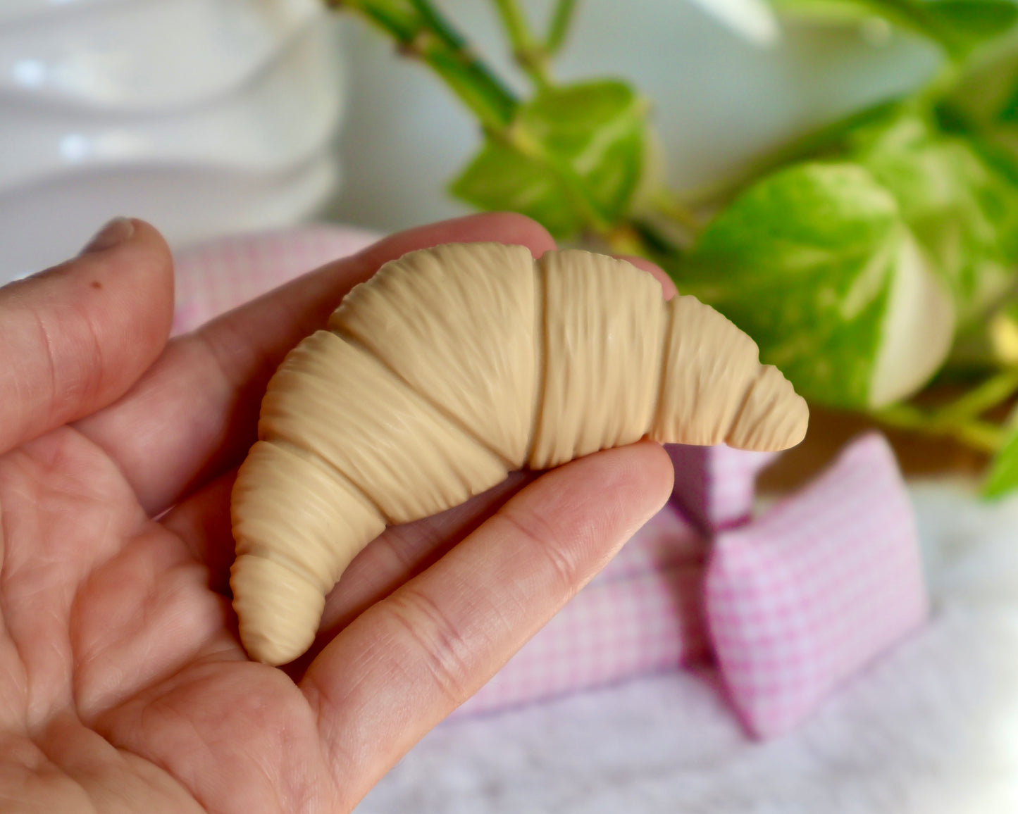 Comfort Croissant Fidget